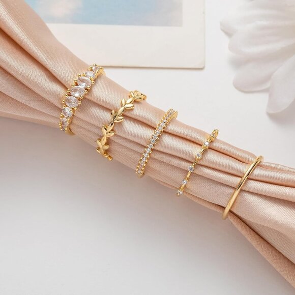 Gold Rings for Women Non Tarnish Trendy Dainty 14K Gold Plated Thumb Ring Set - Picture 4 of 9